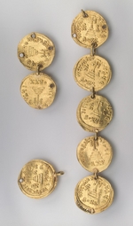 Kultur der Chasaren - Fragment einer Halskette aus acht byzantinischen Münzen