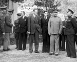 Unbekannter Fotograf - Stalin und Woroschilow auf der Konferenz von Teheran 1943