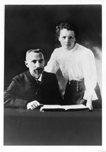 Unbekannter Fotograf - Pierre Curie (1859-1906) und Marie Sklodowska Curie (1867-1934)