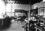 Unbekannter Fotograf - Laboratorium von Alfred Nobel in seiner Villa in Sanremo