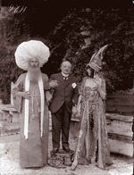 Fortuny y Madrazo, Mariano - Marchesa Casati mit Giovanni Boldini und einem Mann in der Maske