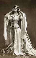Unbekannter Fotograf - Berta Morena (1878-1952) als Elisabeth in Oper Tannhäuser von Richard Wagner