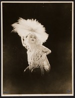 Unbekannter Fotograf - Alla Nazimova als Salome 