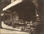 Atget, Eugène - Café, Avenue de la Grande-Armée 