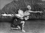 Unbekannter Fotograf - Serge Lifar und Alexandra Danilowa als Apollon and Terpsichore im Ballett Apollon musagète von Igor Strawinsky