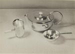 Bauhaus-Fotografie - Ohne Titel (Objekte aus der Metallwerkstatt)