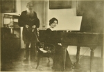 Tolstaya, Sophia Andreevna - Leo Tolstoy with the harpsichordist Wanda Landowska (1879-1959)