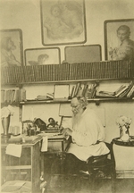 Tolstaya, Sophia Andreevna - Leo Tolstoy at the work