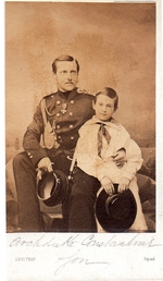 Levitsky, Sergei Lvovich - Portrait of Grand Duke Constantin Nikolaevich of Russia (1827-1892) with son Nicholas Constantinovich (1850-1918)
