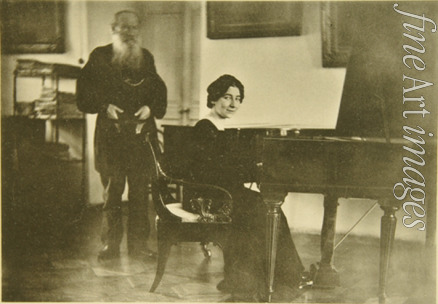Tolstaya Sophia Andreevna - Leo Tolstoy with the harpsichordist Wanda Landowska (1879-1959)