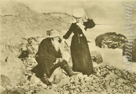 Tolstaya Sophia Andreevna - Leo Tolstoy and Sophia Andreevna at the Black Sea on the Crimea