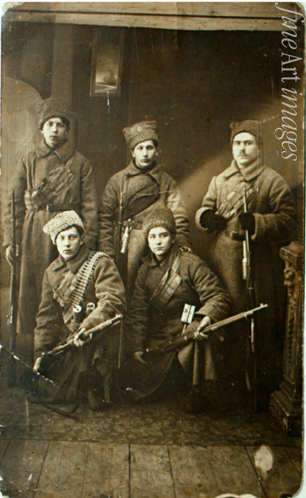 Unbekannter Fotograf - Gruppe der Rotarmisten vor der Abfahrt zur Front. Petrograd, 1918