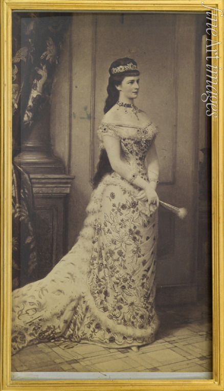 Unbekannter Fotograf - Kaiserin Elisabeth von Österreich