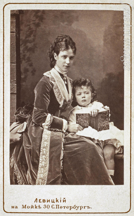 Levitsky Sergei Lvovich - Empress Maria Fyodorovna (Dagmar of Denmark) (1847-1928) with son Nicholas Alexandrovich of Russia
