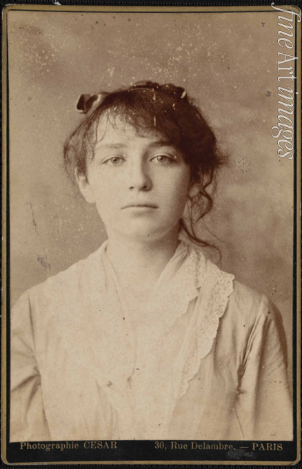 Unbekannter Fotograf - Camille Claudel (1864-1943)