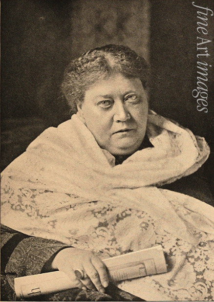 Unbekannter Fotograf - Helena Petrovna Blavatsky (1831-1891)