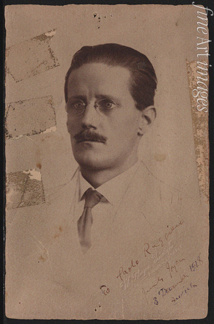 Unbekannter Fotograf - James Joyce