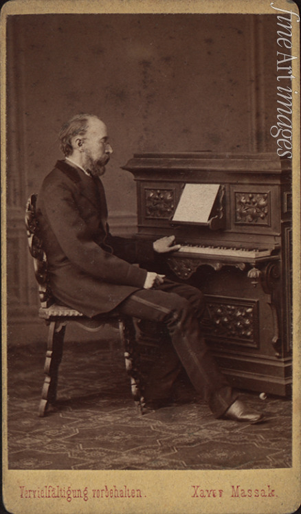 Fotoatelier Xaver Massak Wien - Porträt von Librettist und Komponist Franz Friedrich Richard Genée (1823-1895)